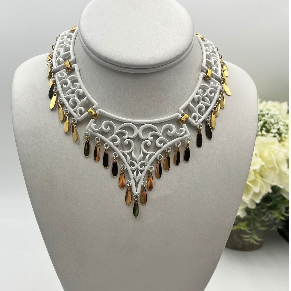 Roget Vintage Egyptian Revival Gold Tone White Enamel Bib Necklace‎ 11-15" New